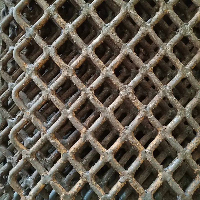 Manganese-Steel-Welded-Mine-Screen-Mesh3.jpg