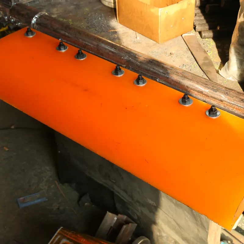 High-wear-resistant polyurethane cleaner