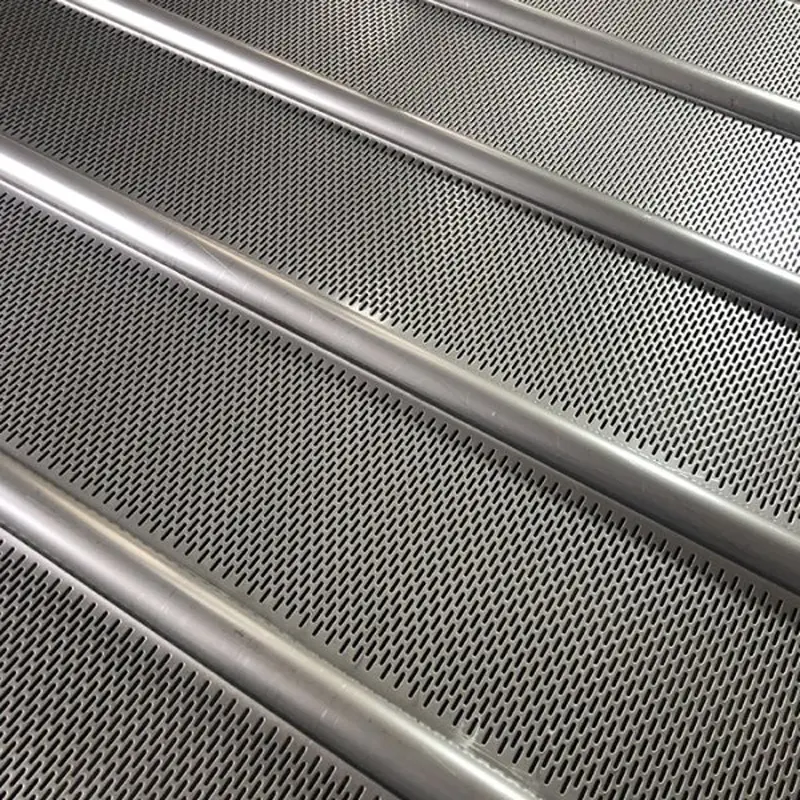 Punching-Sieve-Mesh3.jpg